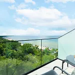 Your Holidays Infinity Sunset View A528 مينززدرويه