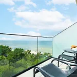 Your Holidays Infinity Sunset View A528 شقة مينززدرويه